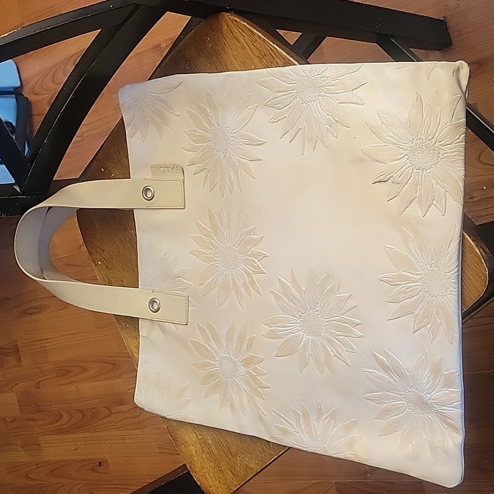 Falor bag sunflower embossed design
